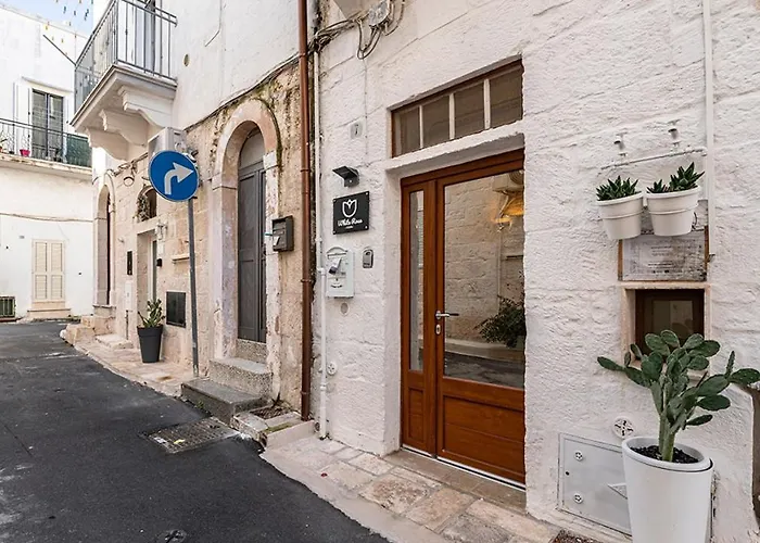 White Rose By Rentbeat